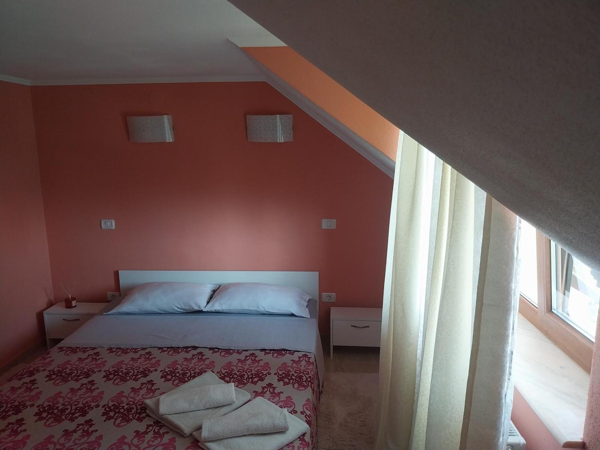 Serena House Кырцишоара Экстерьер фото